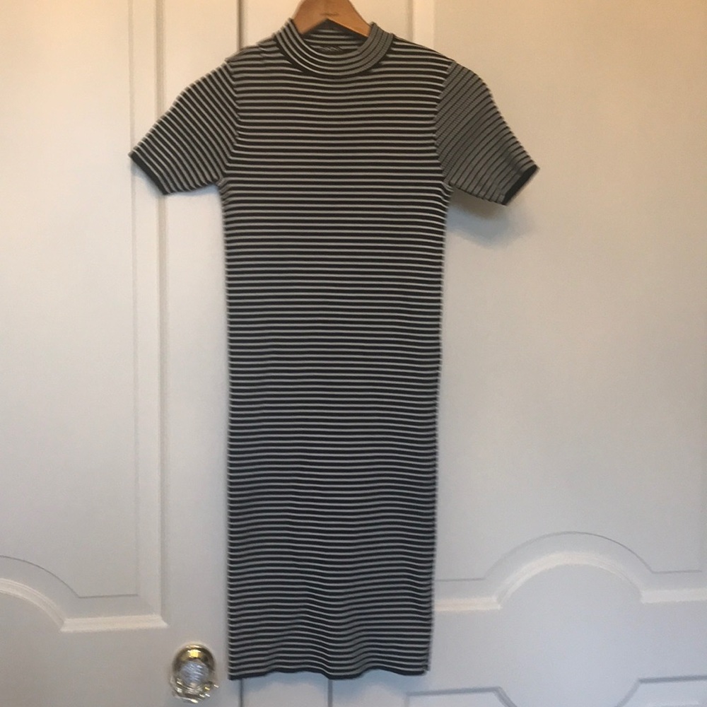 Knit fitted dress